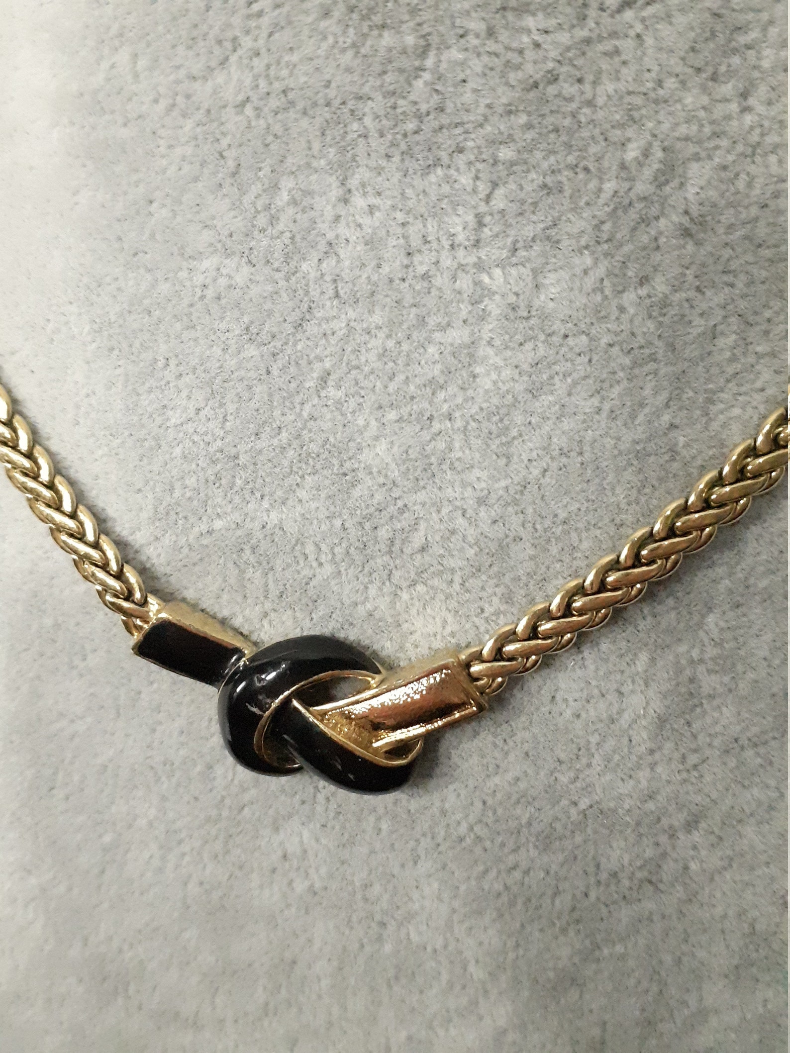 Vintage Gold Tone Knot Necklace Etsy