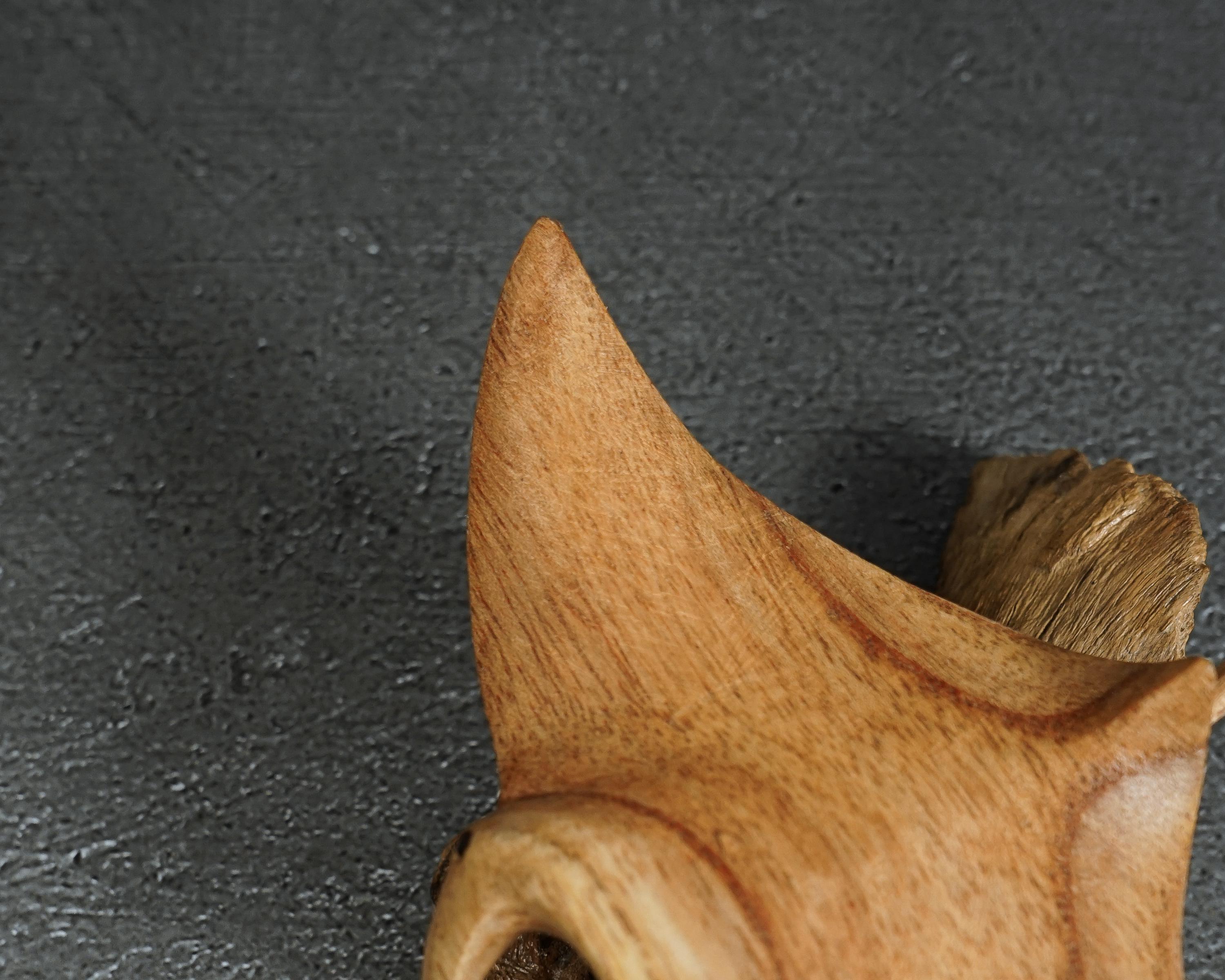 Figurine De Raie Manta En Bois Mécanique – Décoration Marine Réaliste Faite à La Main