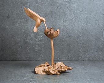 Handmade Wood Hummingbird Sculpture: Unique Tabletop Deco 9.5"