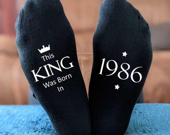 40th Birthday Gift - This King Was Born In 1986 Socks - Novelty Birthday Gift