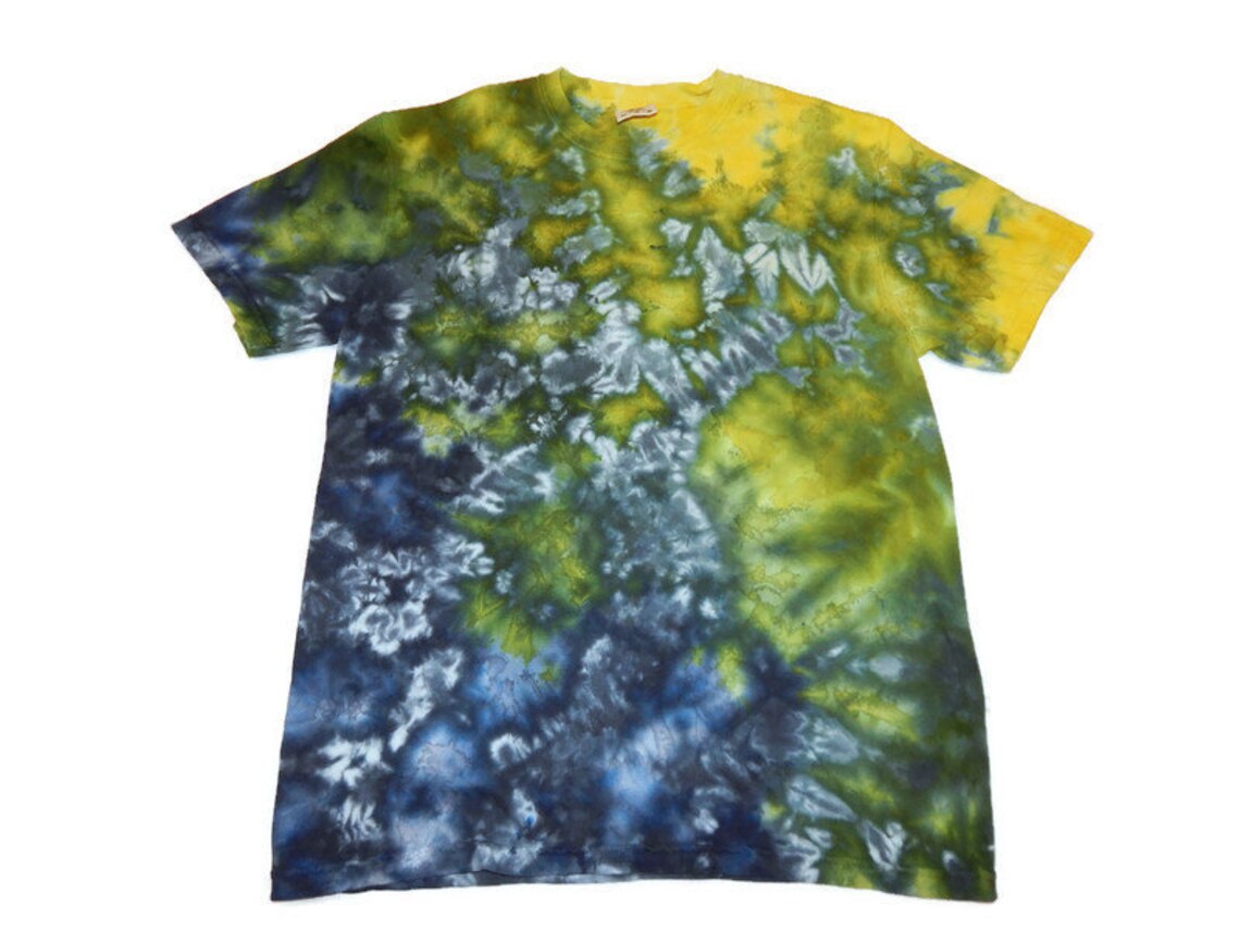 how to crumple dye a shirt