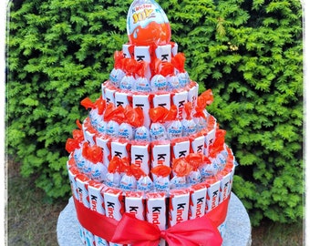 4-tier Kinder Riegel - cake with chocolate bonbons - Kinder Riegel cake - praline cake - candy cake - birthday cake