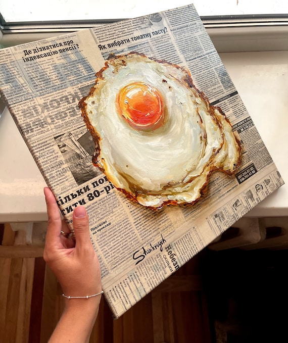 卵の絵 食べ物の絵 オリジナル油絵 新聞アート 目玉焼き 朝食の絵