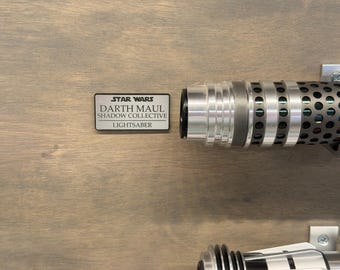 Custom Mini Name Plate for Lightsaber Display – Brushed Metal Look | 2”x1” Prop Plaque for Lightsabers, Helmets, Blasters and More!