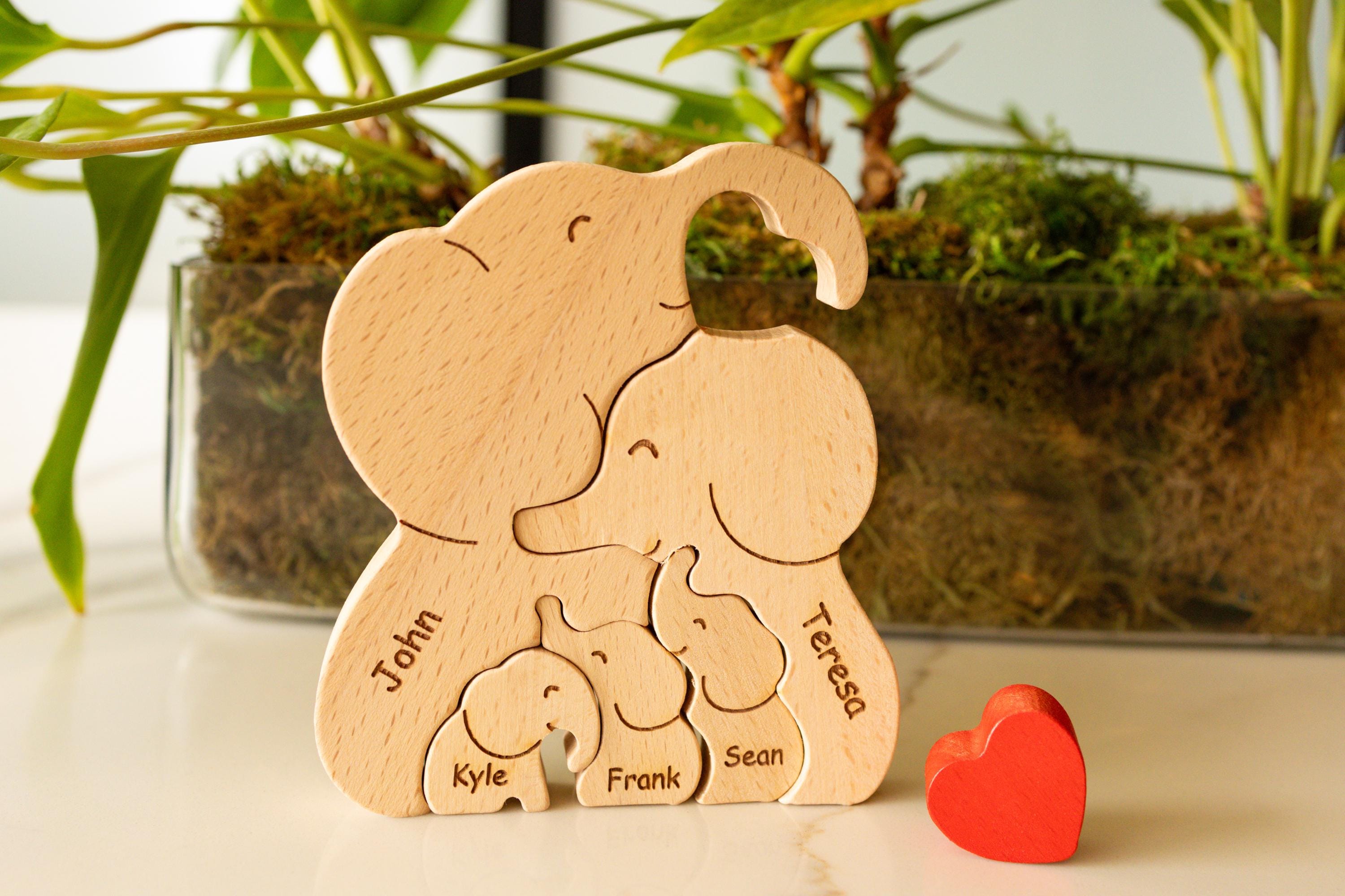 Personalized Wooden Family Puzzle, Gift for family and Christmas Home Decor, Elephant keepsakes for Mum, dad, Granny, elephant gift, baby