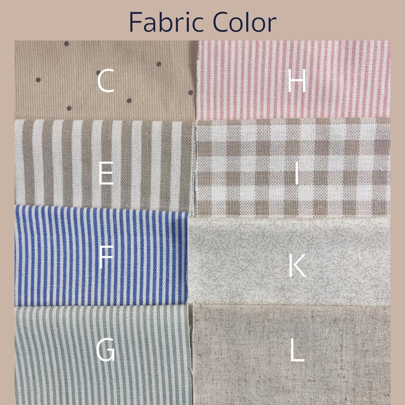 Peut inclure: Image de diff&eacute;rents &eacute;chantillons de tissu aux motifs et couleurs vari&eacute;s. Comprend des motifs beige &agrave; pois, ray&eacute; rose, ray&eacute; gris, ray&eacute; bleu, vichy et floral. Le texte "Fabric Color" est en haut de l'image.
