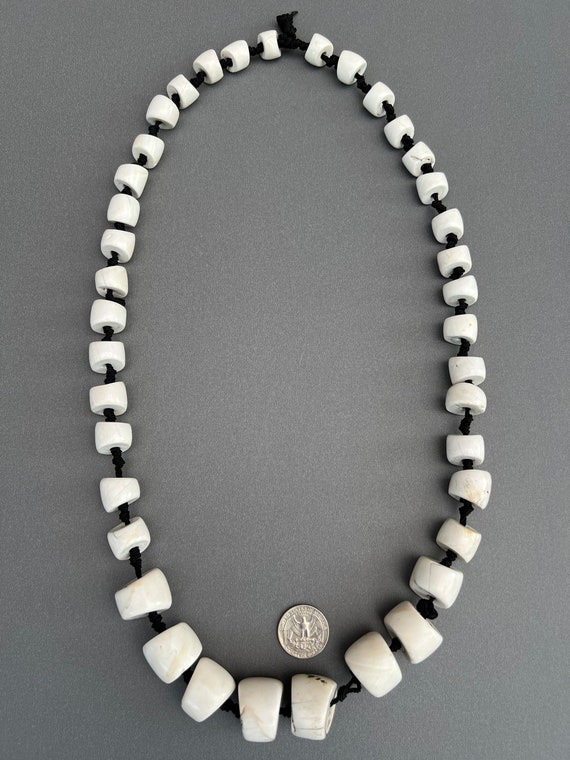 Antique Naga Chank 39 Shell Bead Necklace.(late 1… - image 6