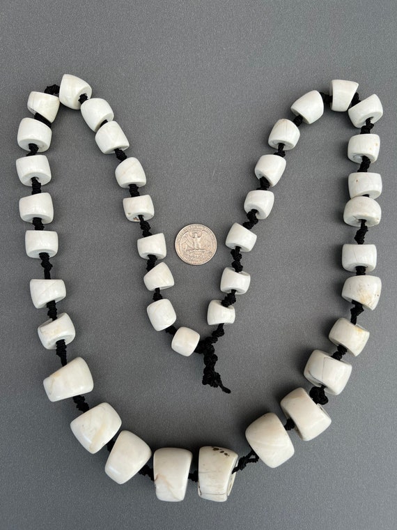 Antique Naga Chank 39 Shell Bead Necklace.(late 1… - image 3