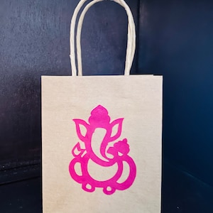Set of 6 Paper Bags for /Indian wedding return gift bags| pooja shagun gift bags | varalakshmi vratam return gift bags, housewarming gifts