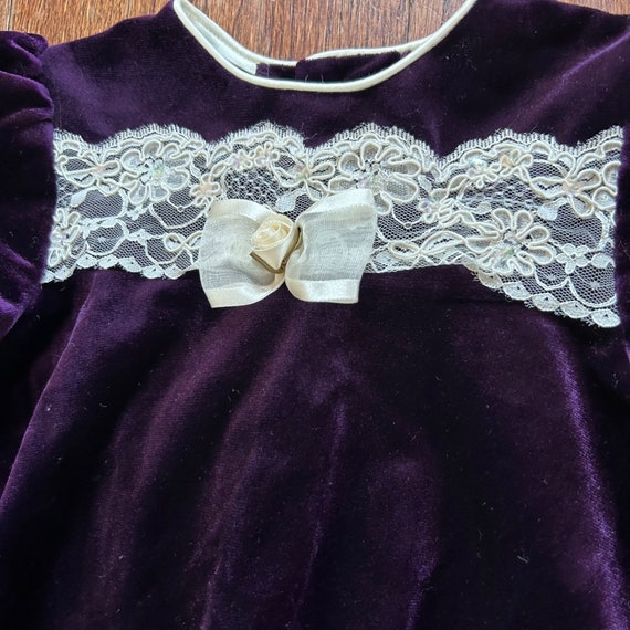 Vintage Girls Dress Size 3T Velour Lace Purple Ve… - image 3