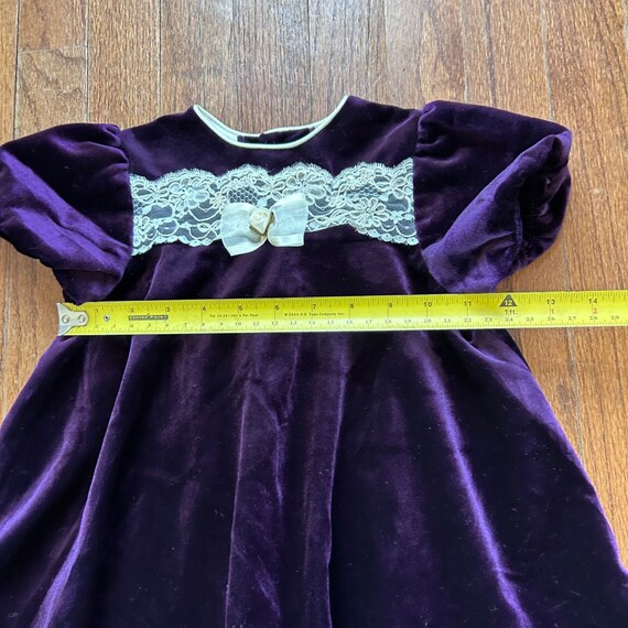 Vintage Girls Dress Size 3T Velour Lace Purple Ve… - image 4