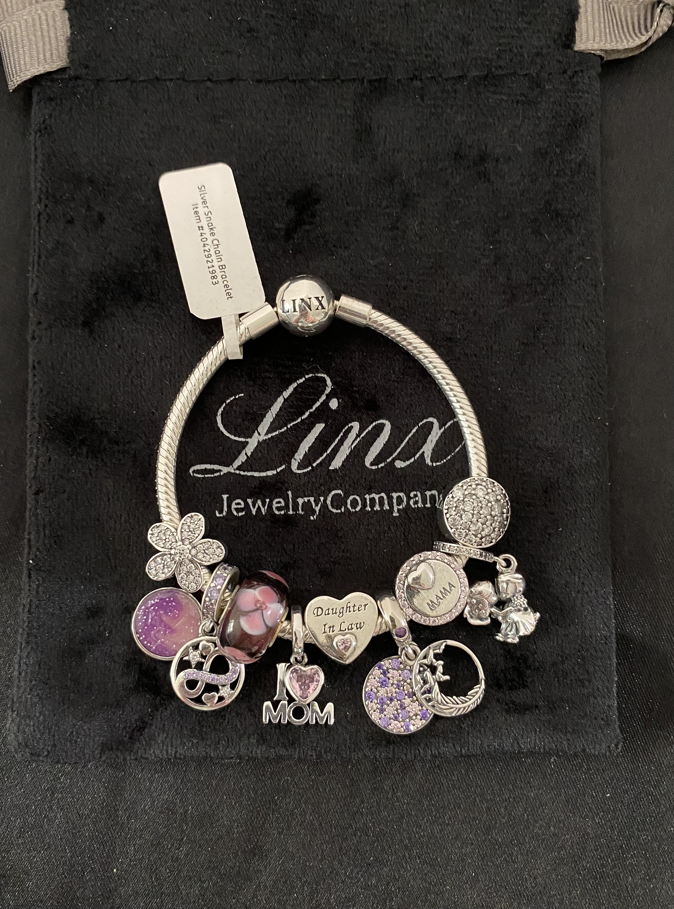 Linx Bracelet With Daughter in Law Wife and Mom Themed