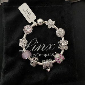&quot;&quot;Linx&quot;&quot; Armband mit funkelnden Cubic Zirkonia Anhängern.&quot;