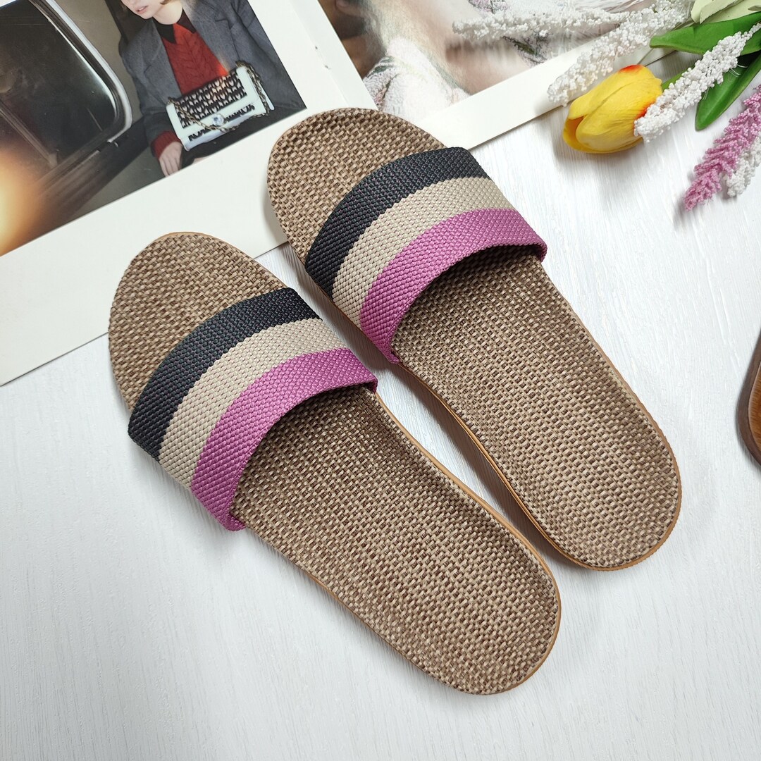 ladies chappal simple