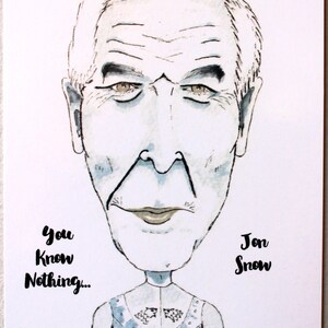 Cartão postal de caricatura de Jon Snow (jornalista), arte de mesa, arte de parede, A6 350 g/m² de alta qualidade, inclui linha de endereço e quadrado de carimbo. Presente engraçado.