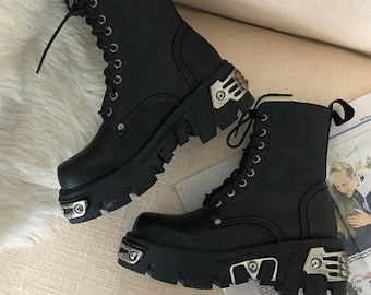 women comeback boots