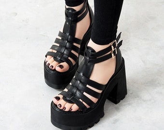 platform sandals black 90s