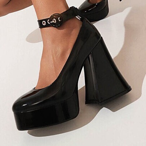 retro platform heels
