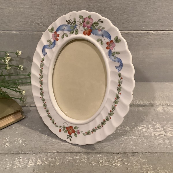 Vintage Bone China Oval Floral Picture Frame/ Ruffle, Scalloped Oval Photo Frame/ Wedgewood England/ Baby/ Wedding/ Cottagecore/ Granny Chic