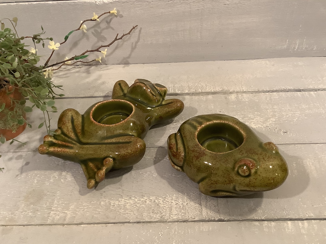 Vintage Ceramic Frogs Candle Holders/ Floating Frogs Tealight Candle