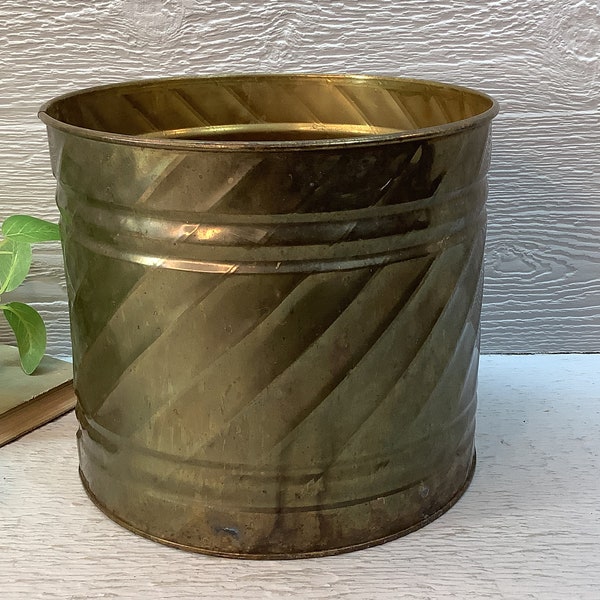 Vintage Solid Brass Planter Pot/ Large Metal Gold Toned Brass Planter Container/ Swirl Pattern/ Boho/ Retro/ Shabby/ MCM