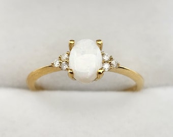 Gold Opal  Diamonds Ring, 10K Yellow Gold Natural Opal 0.60ct with Diamond 0.62ct Ring