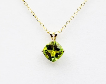 10K Yellow Gold Peridot Pendant Necklace, August Birthstone 6x6mm