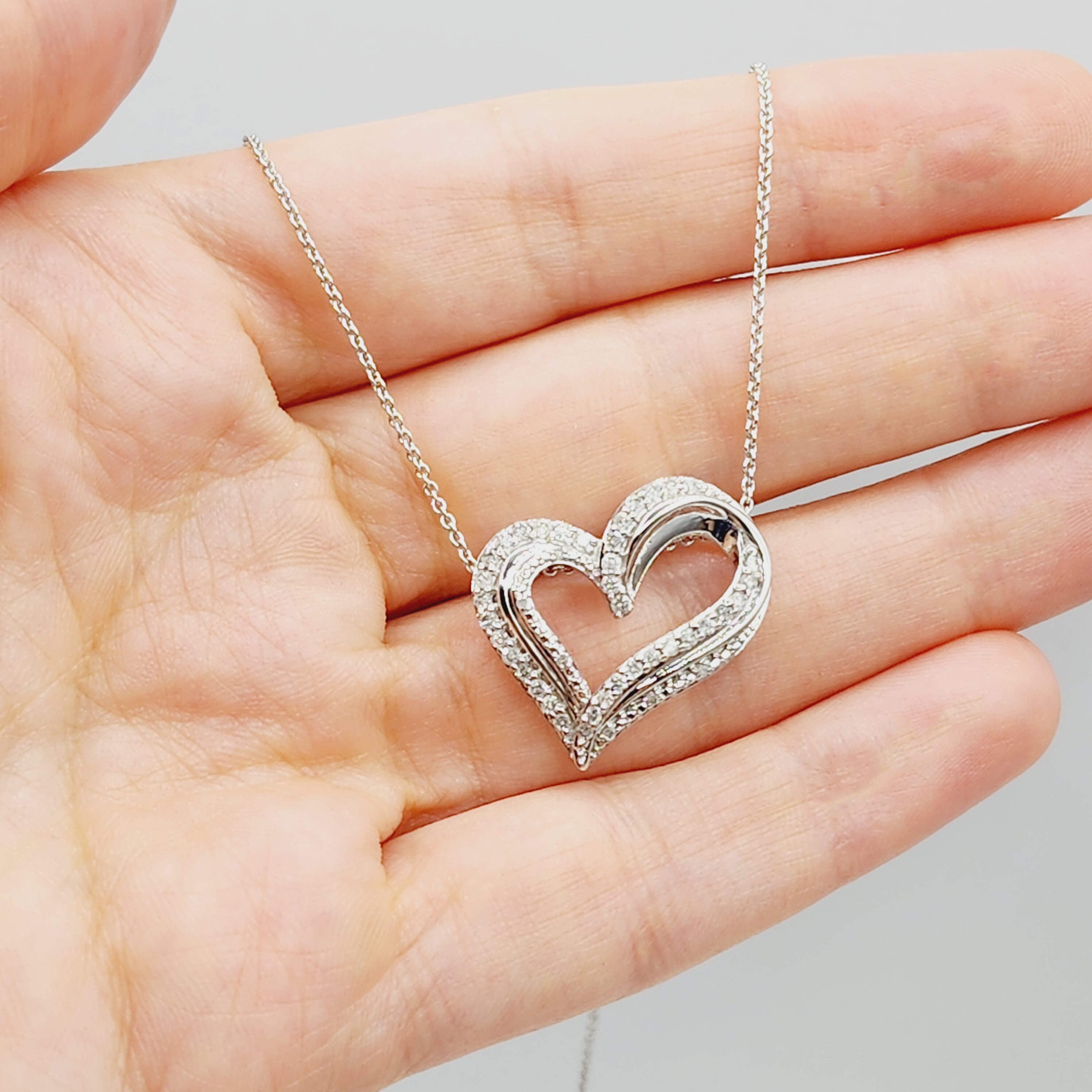 ネックレス・ペンダント LOVE ME MONSTER 2 SET Vintage Heart Long Necklace il_fullxfull.5320129599_6gbg.jpg
