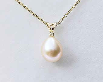 Colar de pérolas rosa em ouro 14K com pingente de diamante, pedra do mês de junho.