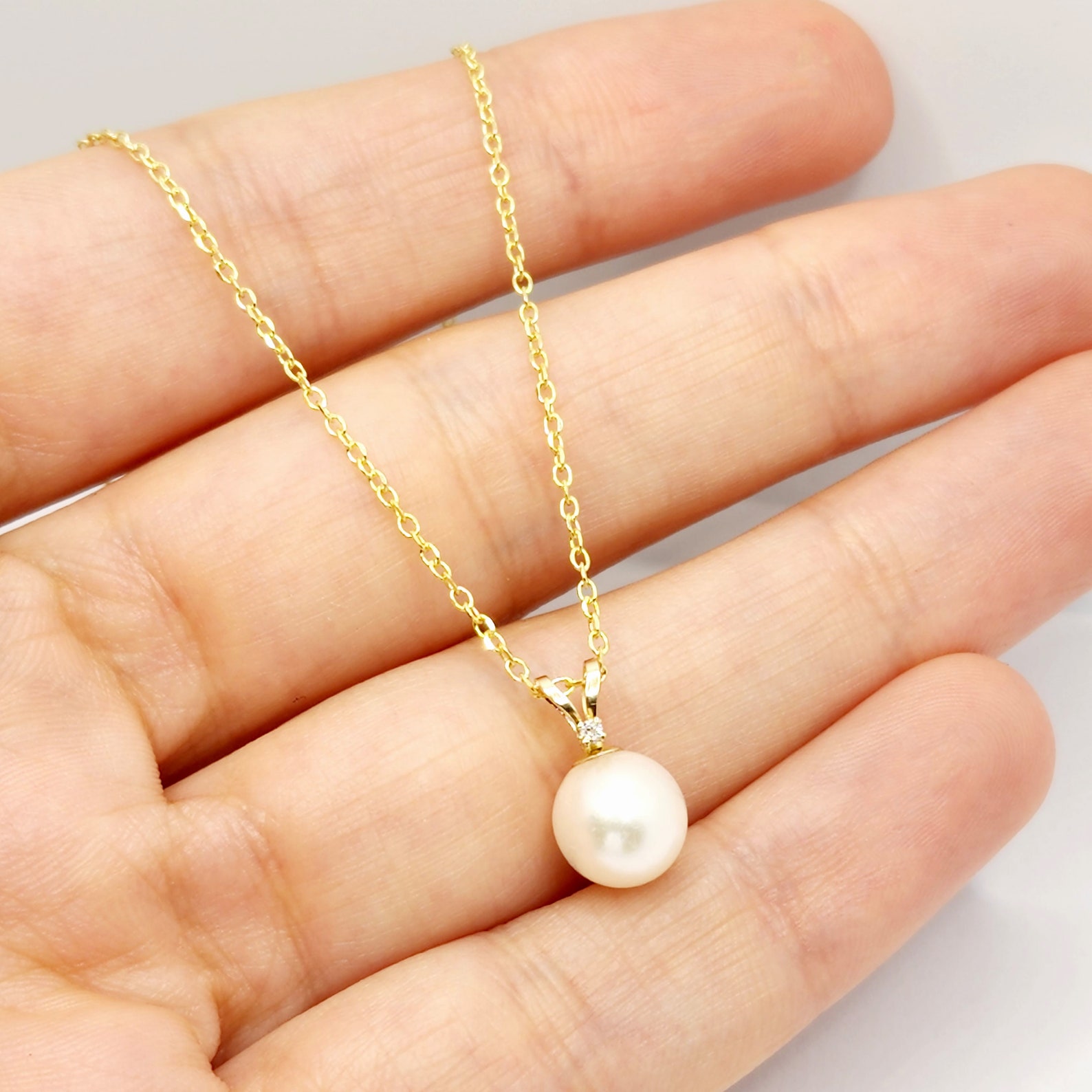 14K Yellow Gold Vintage Inspired Freshwater Cultured Pearl And Diamond Drop Necklace 90 95mm Item 65169
