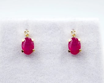 Brincos de Ouro 14K com Rubi e Diamante Natural | Pedra do mês de julho 6 x 4 mm