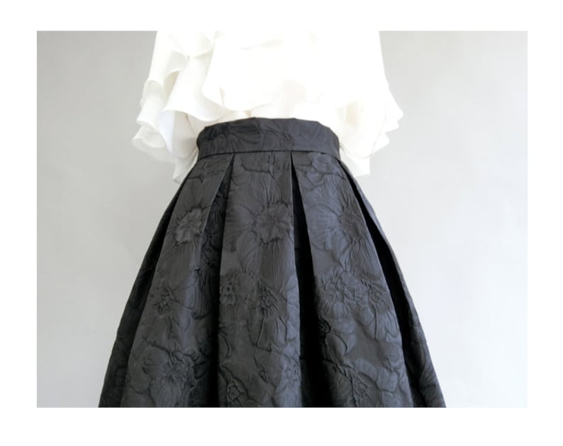 Vintage jacquard embroidered A-line skirt,Black high waist skirt,Autumn winter swing skirt,Hepburn style black umbrella skirt,Custom skirt. image 4