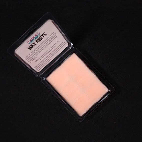 Cedar Wood Scented Wax Melts | Fleet Foxes Inspired | White Winter Smell | Hand-poured by Radical Goods