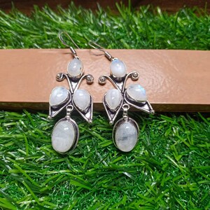 Natural moonstone earring,handmade earring,925 sterling silver earring,gift for her,women jewelry,gift for mom,anniversary gift