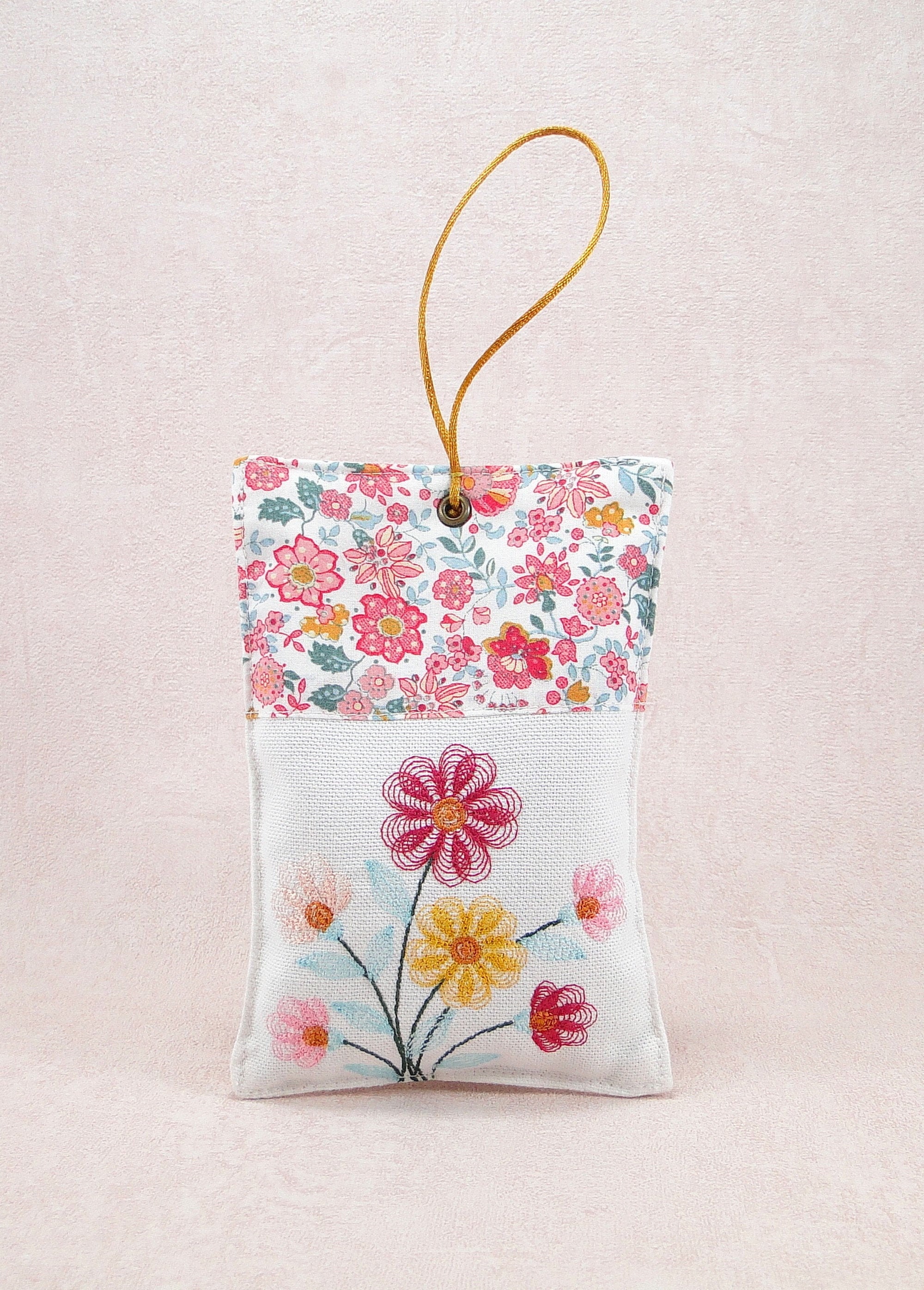 Sachet de Lavande, Chambre, Salon, Provence, Coton, Bio, Satin, Linge Maison, Fleurs, Broderie, Tiss