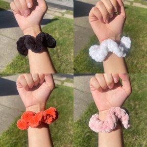 Handmade Crochet Scrunchie - Stylish and Soft Hair Accessory - Perfect Gift for Her