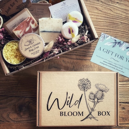 Handmade Vegan Gift Set. Luxury Shower & Body Hamper. Vegan - Etsy
