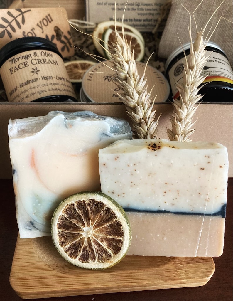 Handmade Vegan Gift Set. Luxury Shower And Body Hamper. Vegan