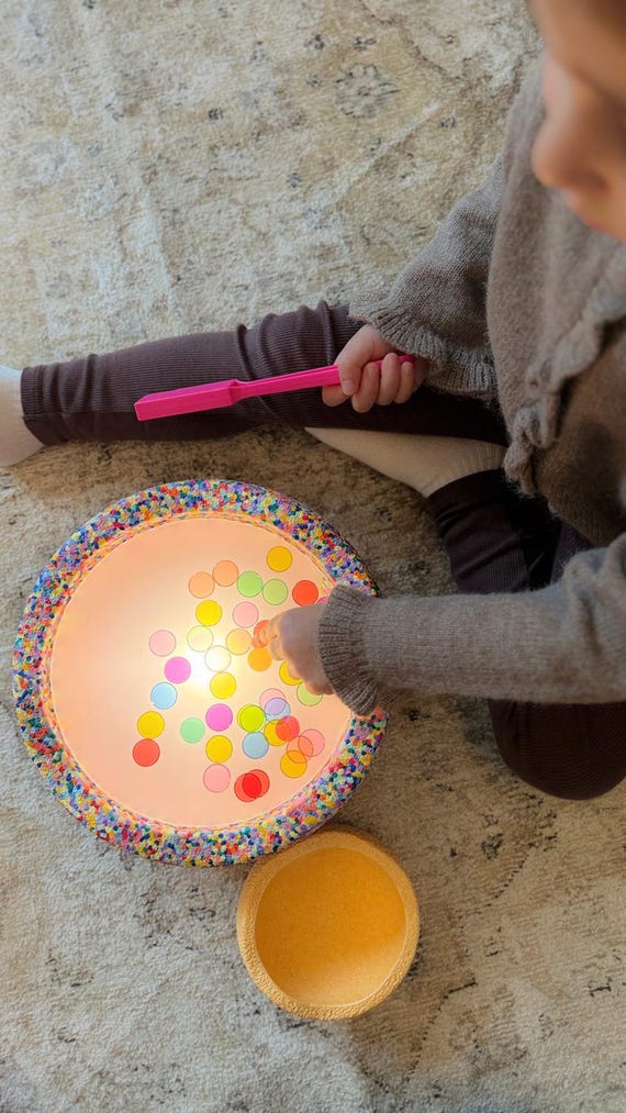 Leuchtplatte für Stapelsteine | Sensorik Lichtspiel | Montessori Farbspiel | Feinmotorikspiel | Aktivitätsplatte |