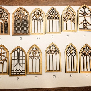 Miniature/doll house gothic windows