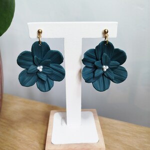 Boucles d'oreilles fleurs faites main image 8