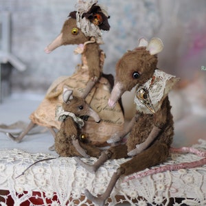 CUSTOM SET of Brown rats by RatBerry. Poseable creatures from Baby to Tiny. Miniature mice figurines. Wedding gift couple. Family of rats