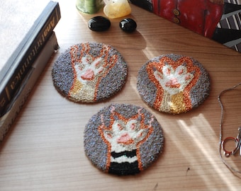 Set of 3, Needle punch cat paw coaster, mini rug art