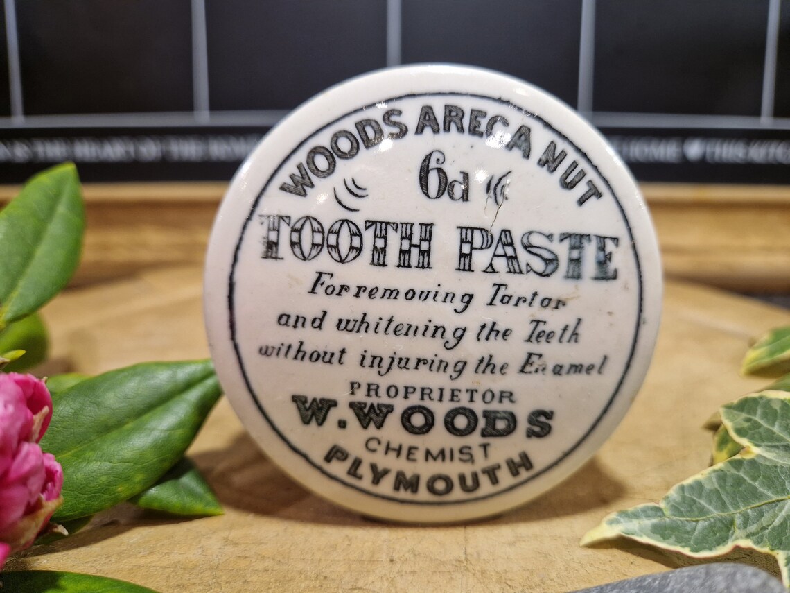 Victorian Toothpaste Label Vintage Victorian Pot Lid | 1890 | Toothpaste Lid | Antique | W Woods ...