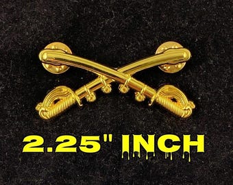 US Army Cavalry Crossed Sabers Hat Pin, Gold Military Insignia (2.25")