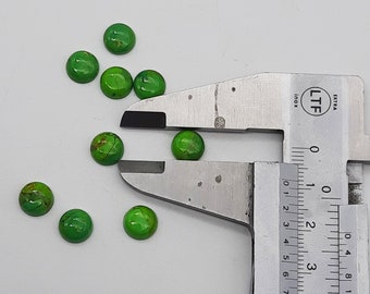 Groene koperturkoois cabochon | Levendige ronde edelsteen (8 mm)