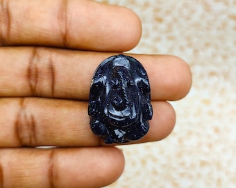ブルーサファイアのガネーシャ彫刻、手彫りのブルーサファイア