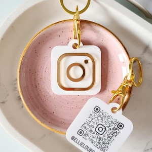 Set mit 5 personalisierten QR-Code-Schlüsselanhängern, Instagram-Facebook-Visitenkarten-Schlüsselanhänger, Social-Media-Namen, Profil