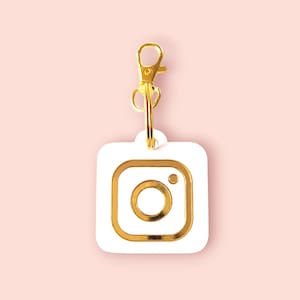 Custom QR Code Keyring  Personalized keychain with QR code Instagram Facebook keychain with company card social media Photo Sharing Keychain