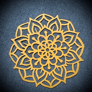 Mandala SVG PNG Deckchen zum Schneiden Cricut Mandala 001